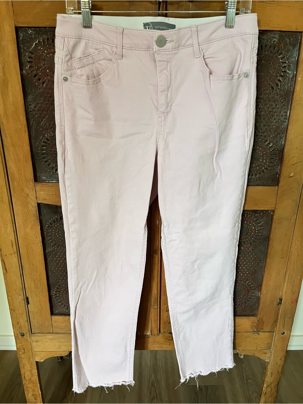 Wit & Wisdom pale pink cropped jeans